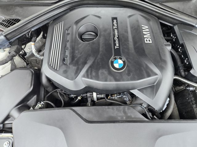 Thumbnail: 2018 BMW 3 Series - 9