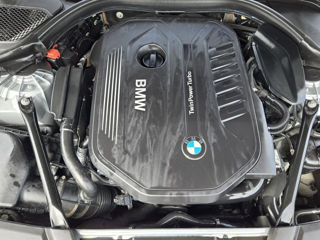 Thumbnail: 2017 BMW 5 Series - 9