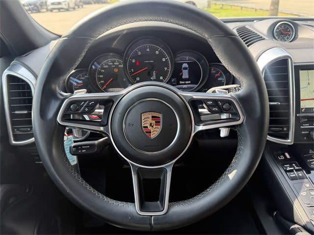 Thumbnail: 2016 Porsche Cayenne - 13