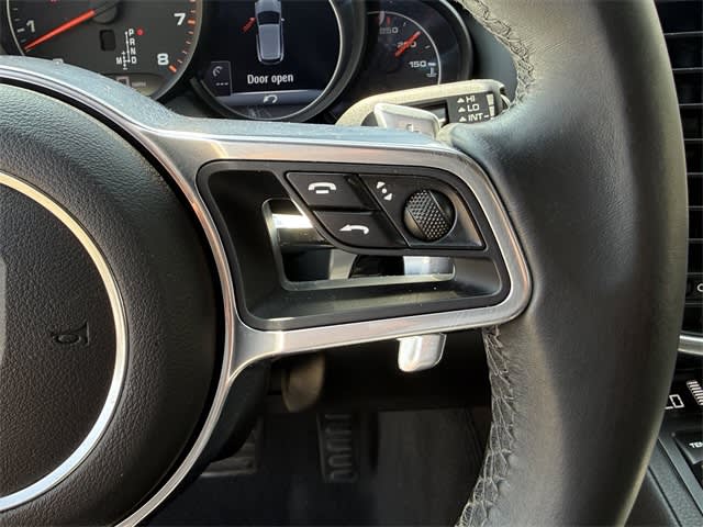 Thumbnail: 2016 Porsche Cayenne - 21