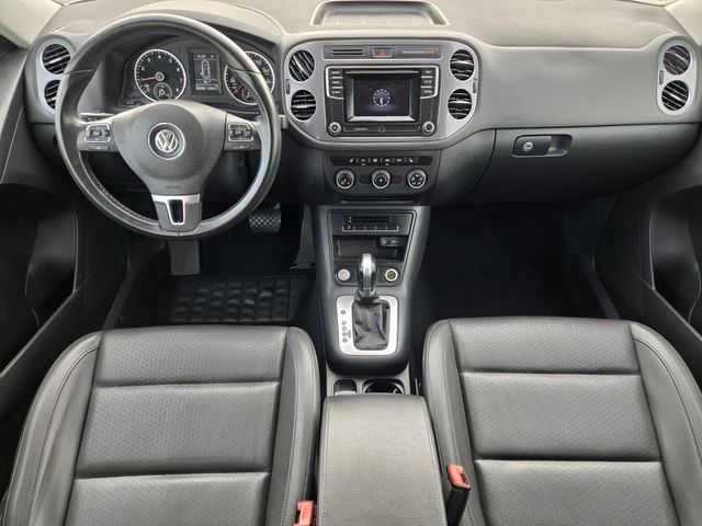 Thumbnail: 2016 Volkswagen Tiguan - 2
