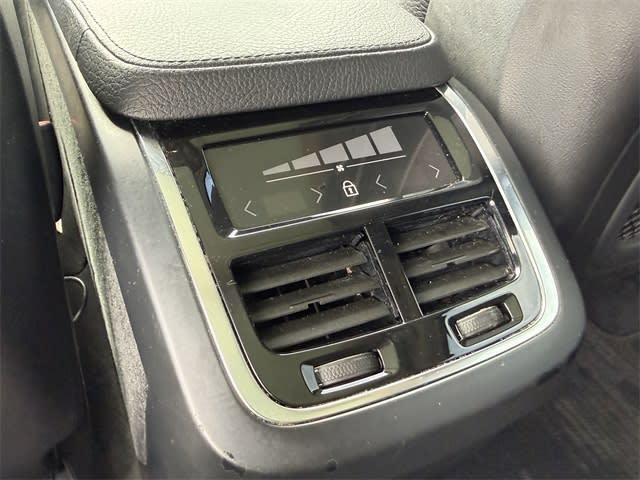 Thumbnail: 2018 Volvo XC90 - 22