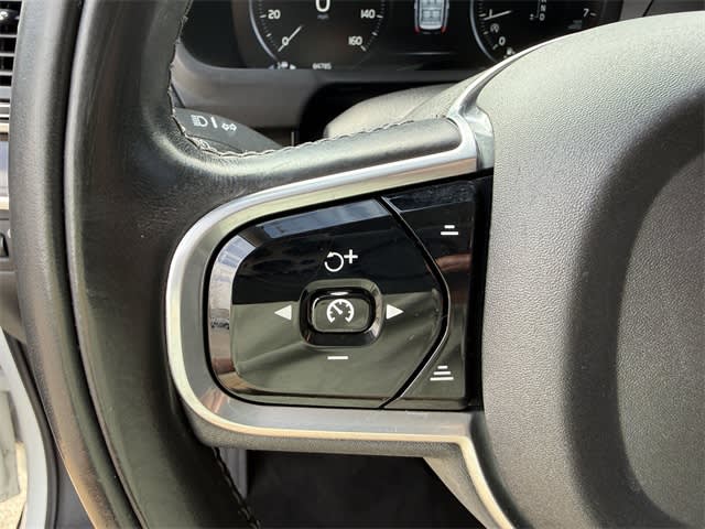 Thumbnail: 2018 Volvo XC90 - 23