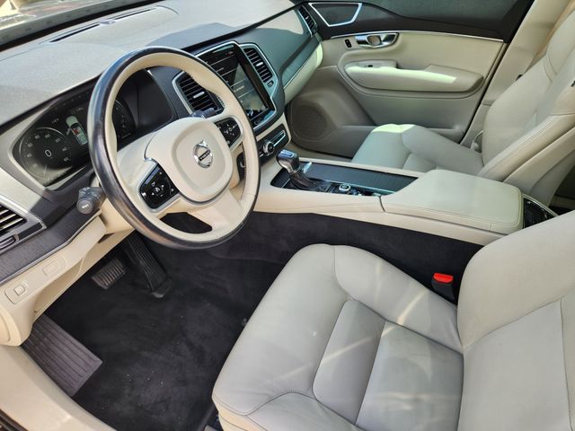 Thumbnail: 2020 Volvo XC90 - 10