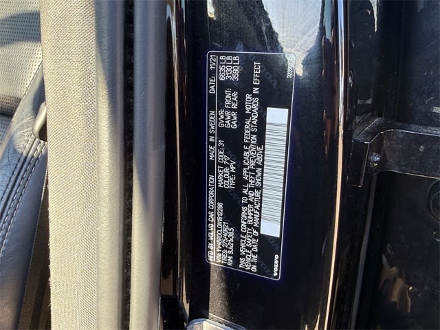 Thumbnail: 2022 Volvo XC90 - 17