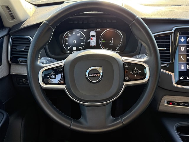 Thumbnail: 2022 Volvo XC90 - 13