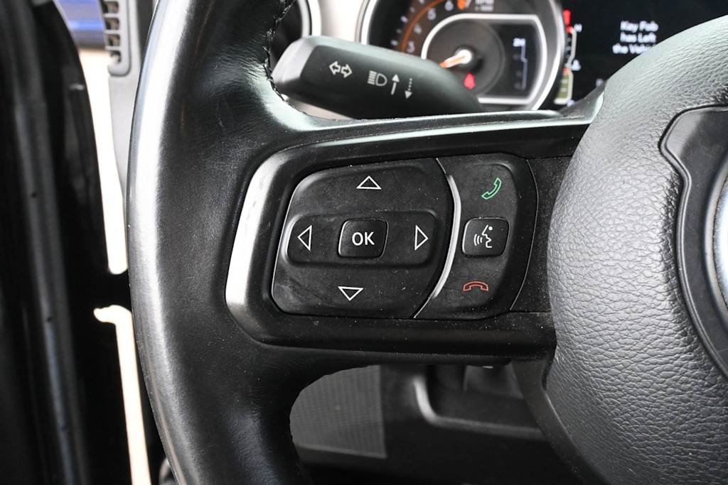 Thumbnail: 2019 Jeep Wrangler - 23