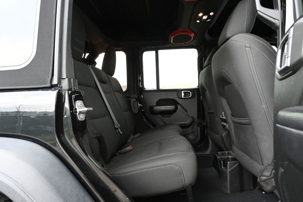 Thumbnail: 2019 Jeep Wrangler - 27