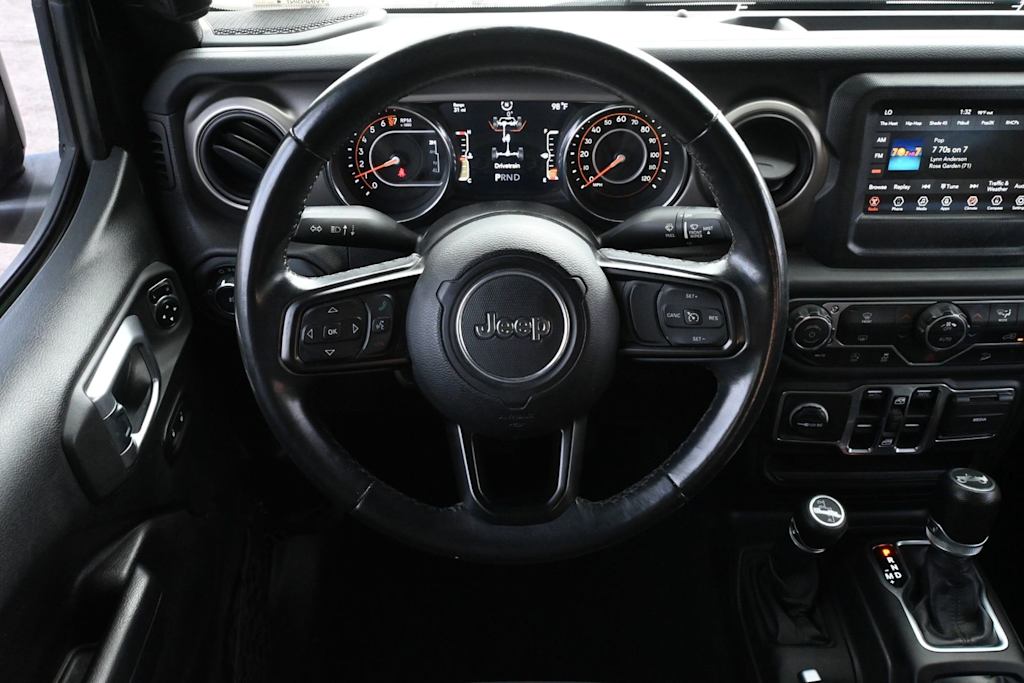 Thumbnail: 2019 Jeep Wrangler - 8