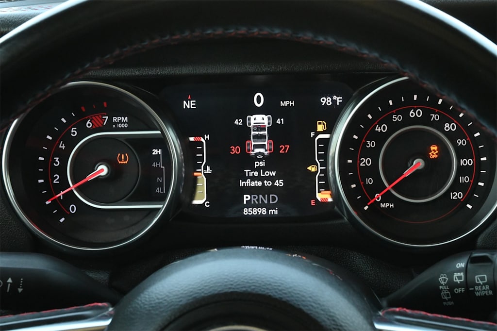 Thumbnail: 2020 Jeep Wrangler - 15