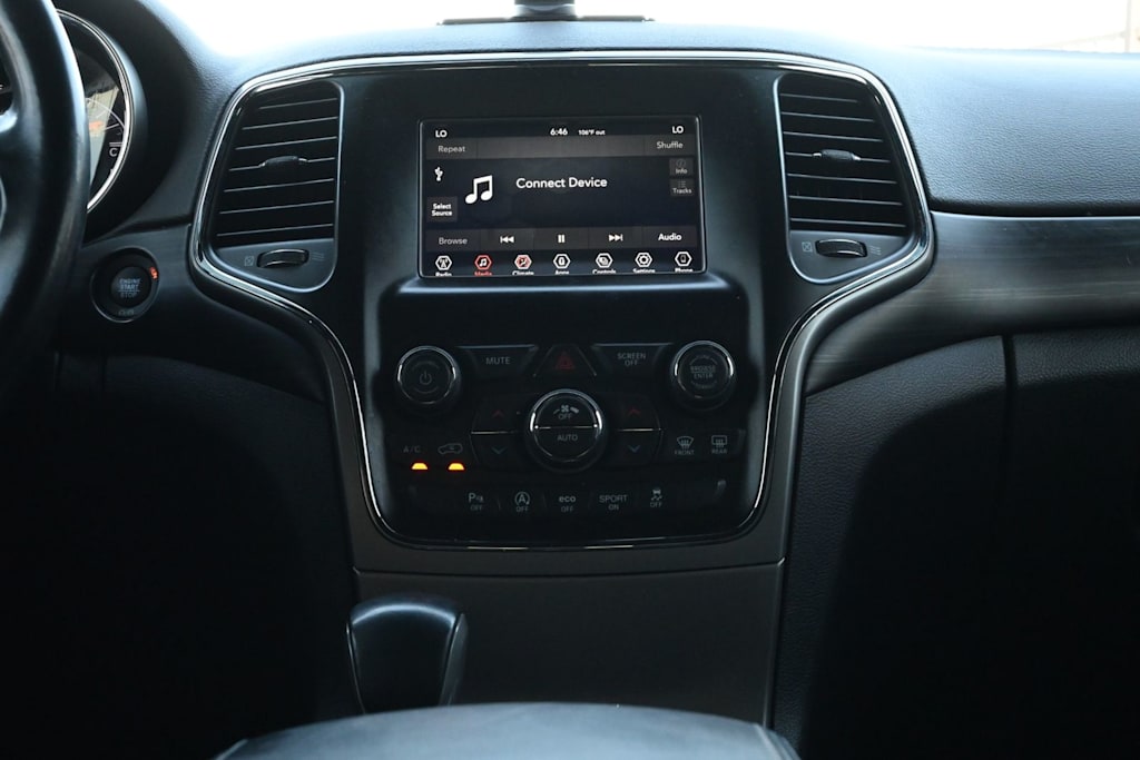 Thumbnail: 2021 Jeep Grand Cherokee - 20
