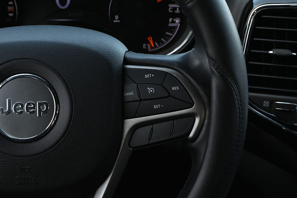 Thumbnail: 2021 Jeep Grand Cherokee - 23