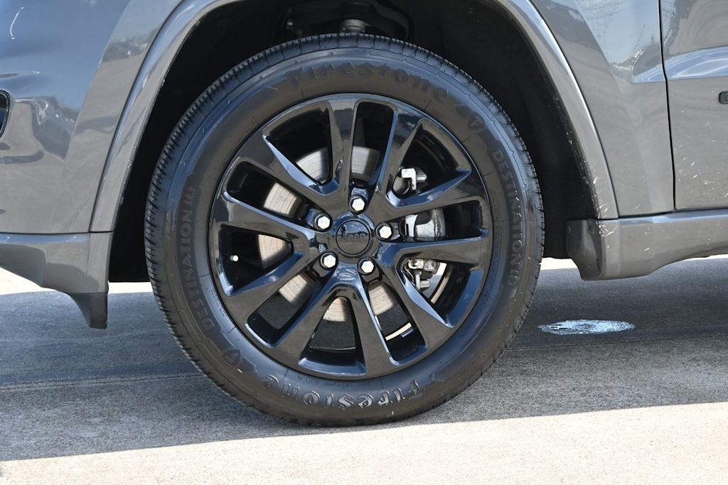 Thumbnail: 2021 Jeep Grand Cherokee - 8