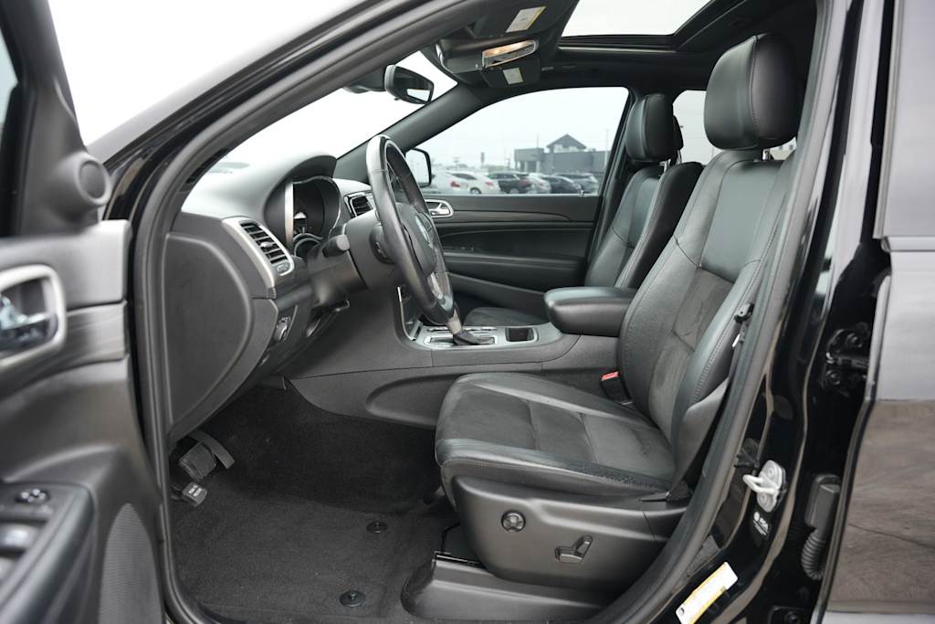 Thumbnail: 2021 Jeep Grand Cherokee - 8