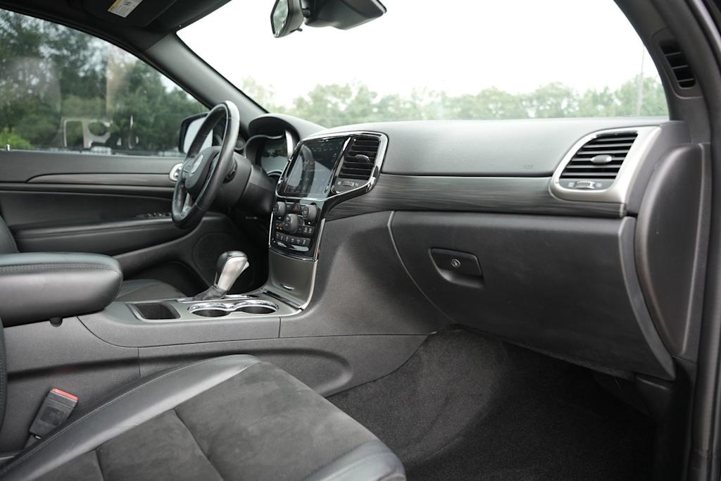 Thumbnail: 2021 Jeep Grand Cherokee - 12