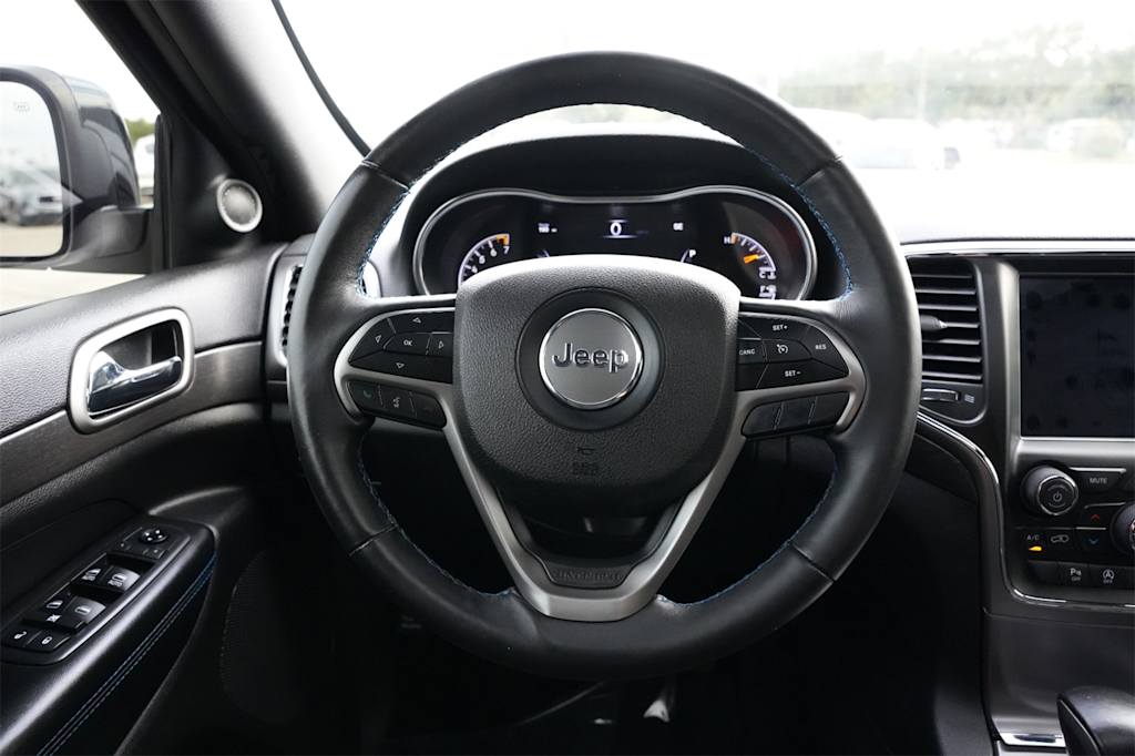 Thumbnail: 2018 Jeep Grand Cherokee - 9