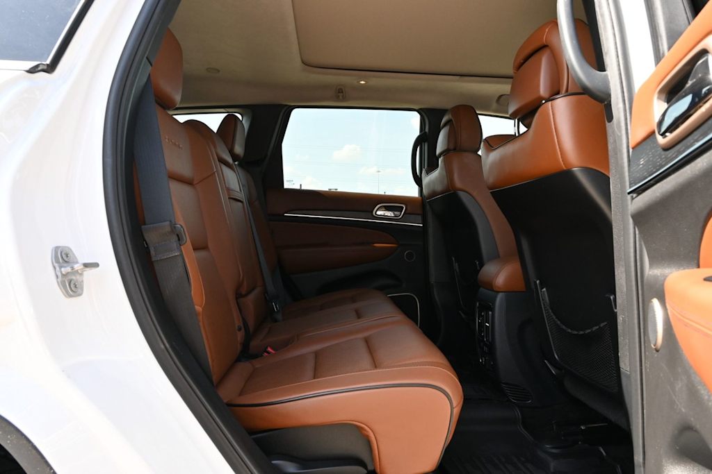 Thumbnail: 2016 Jeep Grand Cherokee - 23