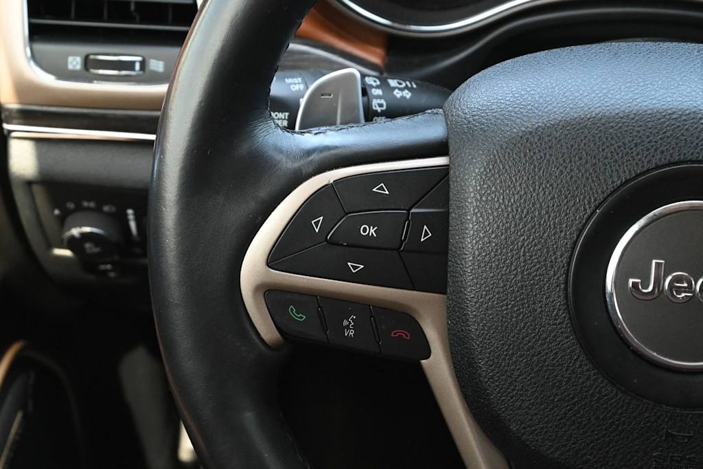 Thumbnail: 2016 Jeep Grand Cherokee - 19
