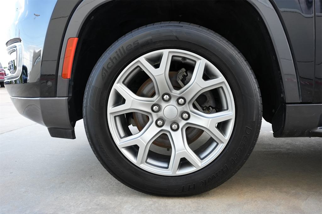 Thumbnail: 2022 Jeep Wagoneer - 7