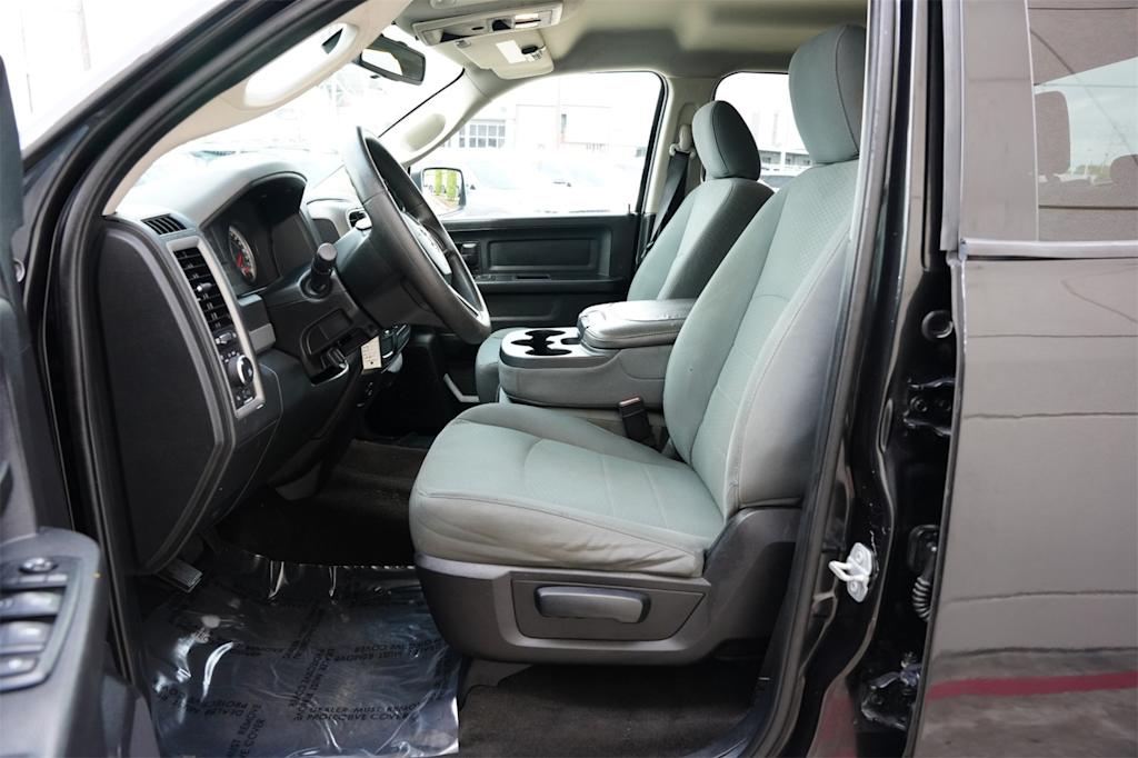 2015 RAM 1500 Tradesman 11
