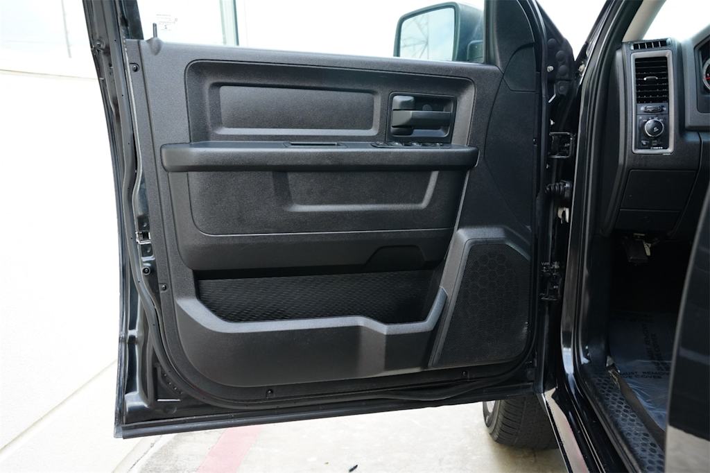 2015 RAM 1500 Tradesman 26