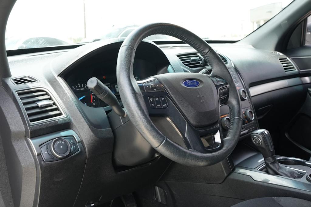 Thumbnail: 2018 Ford Explorer - 13
