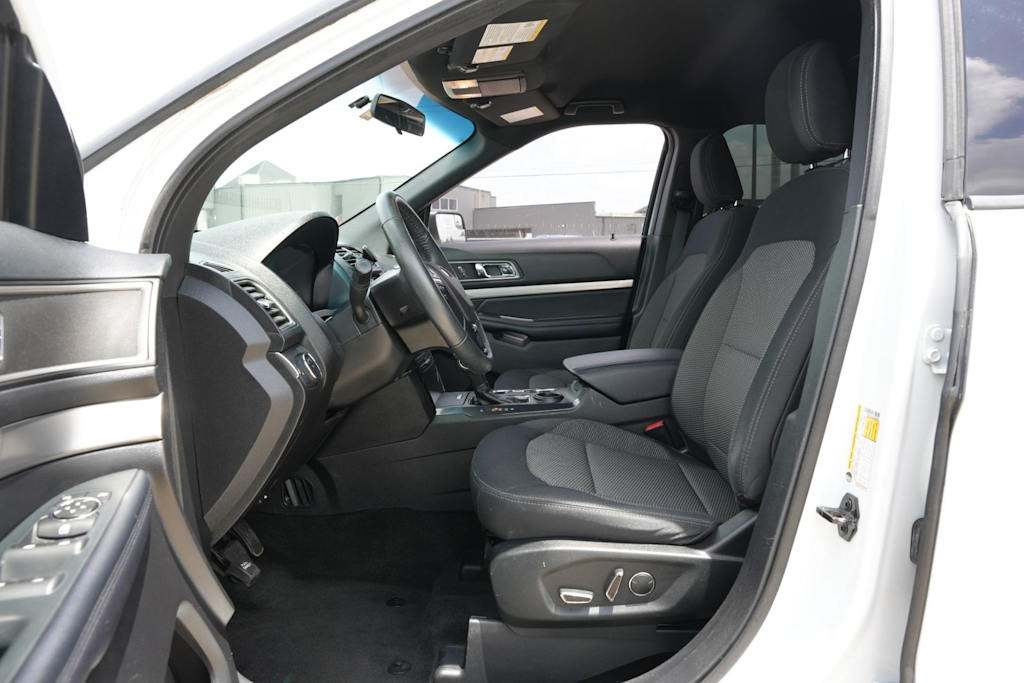 Thumbnail: 2018 Ford Explorer - 10