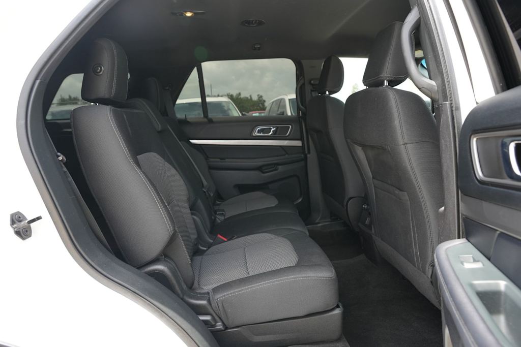 Thumbnail: 2018 Ford Explorer - 25
