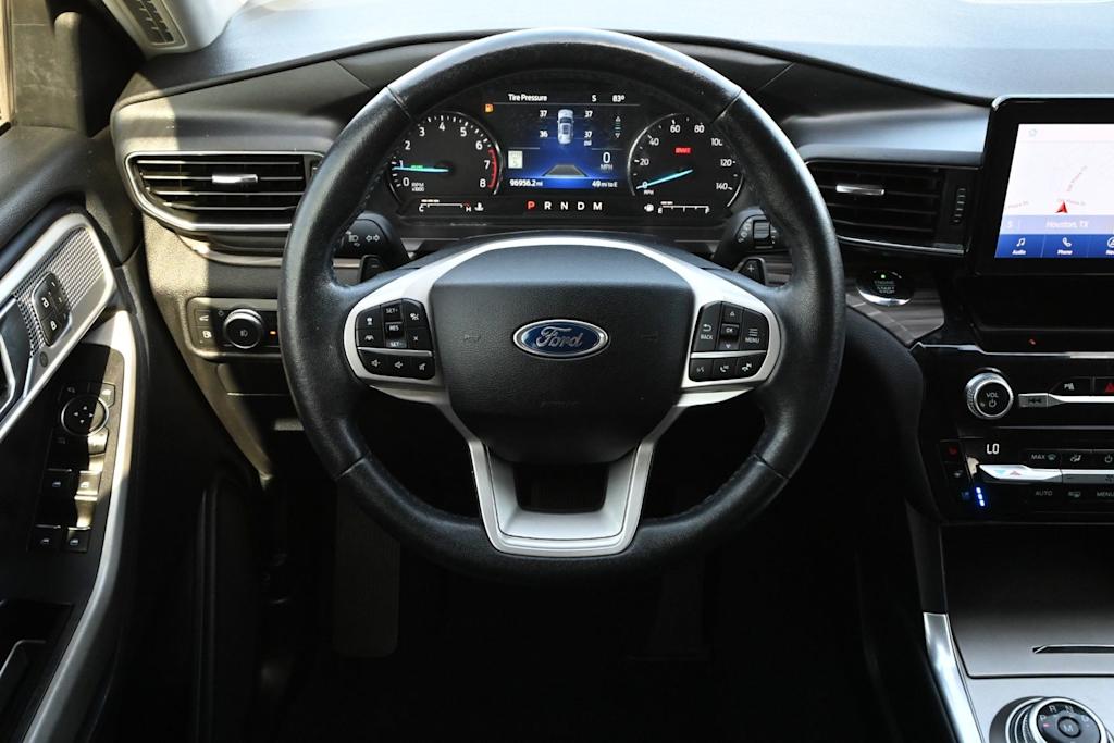 Thumbnail: 2021 Ford Explorer - 6