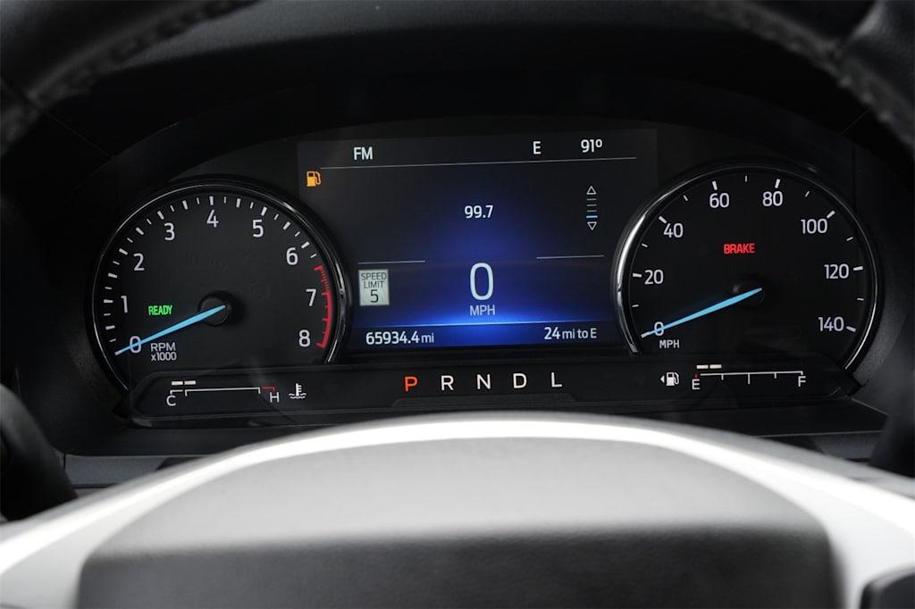 Thumbnail: 2022 Ford Explorer - 18