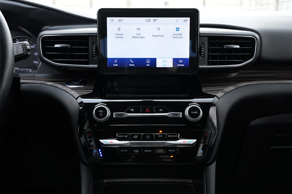 Thumbnail: 2022 Ford Explorer - 16