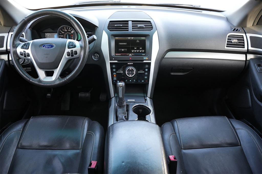 Thumbnail: 2015 Ford Explorer - 2