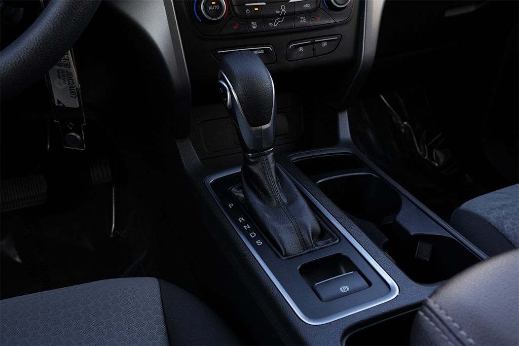 Thumbnail: 2018 Ford Escape - 16