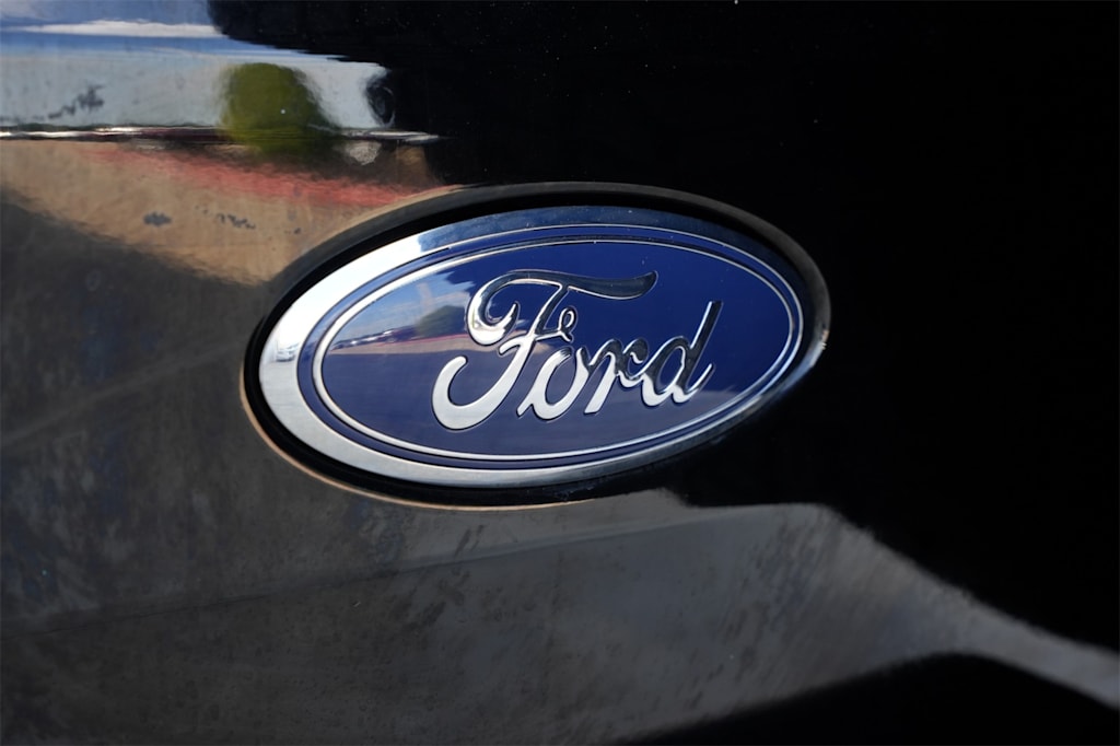 Thumbnail: 2022 Ford Bronco - 16