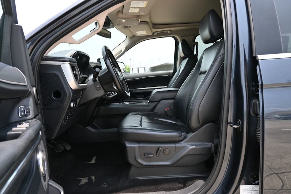 Thumbnail: 2022 Ford Expedition - 10