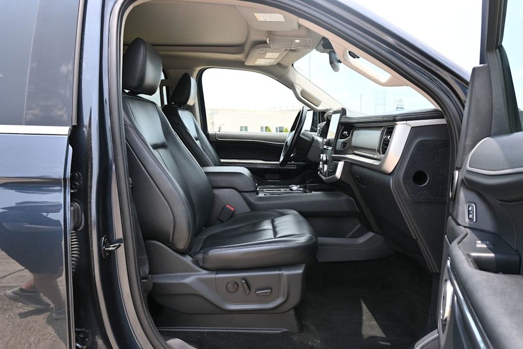 Thumbnail: 2022 Ford Expedition - 26