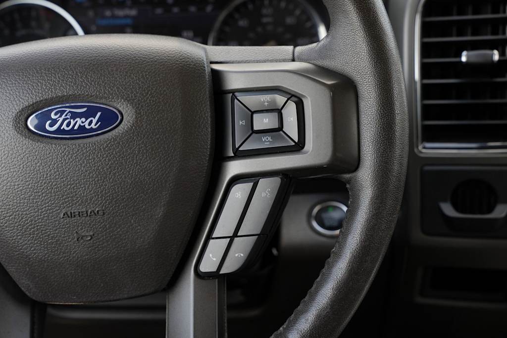 Thumbnail: 2020 Ford Expedition - 19