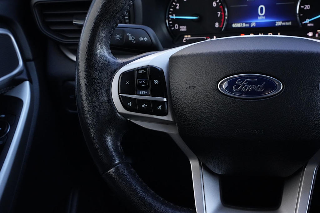 Thumbnail: 2022 Ford Explorer - 22