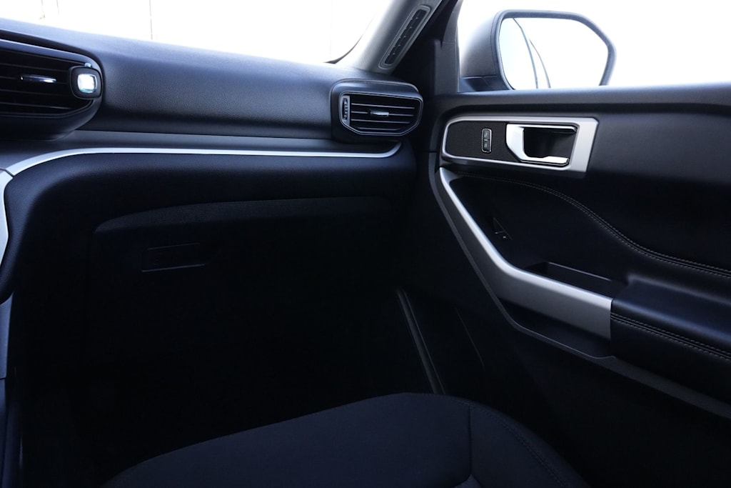 Thumbnail: 2022 Ford Explorer - 21