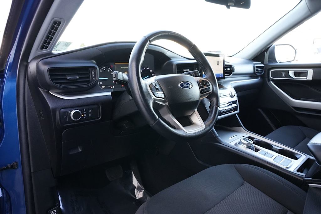 Thumbnail: 2022 Ford Explorer - 13