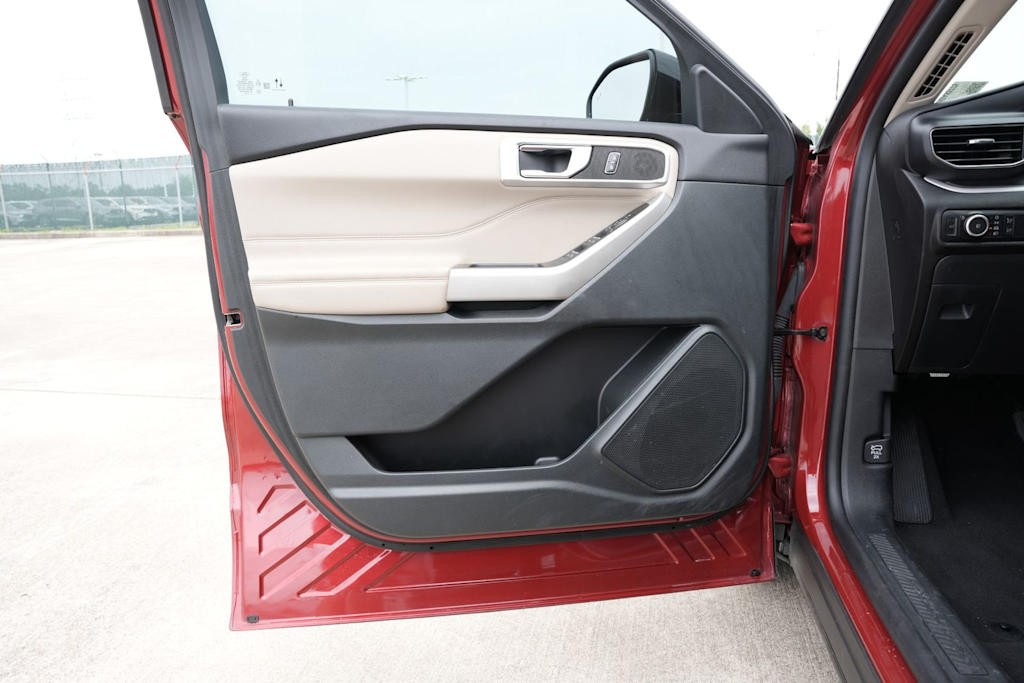 Thumbnail: 2024 Ford Explorer - 23