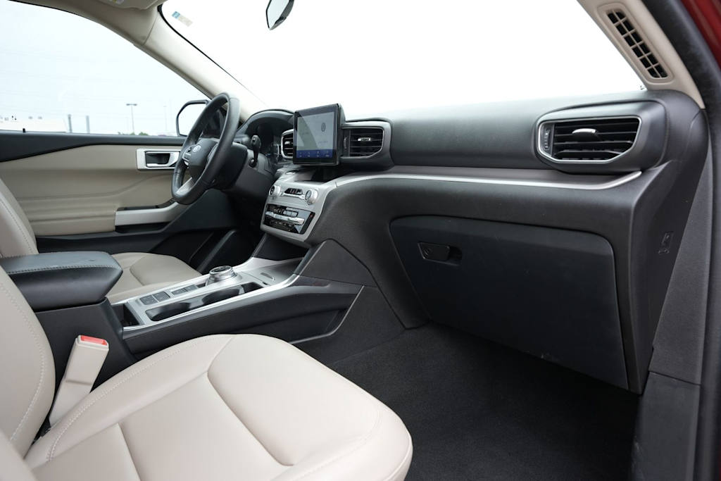 Thumbnail: 2024 Ford Explorer - 12