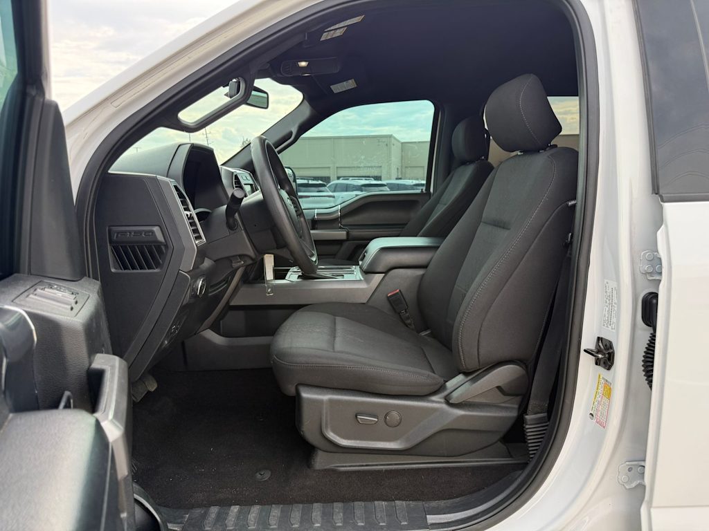 Thumbnail: 2020 Ford F-150 - 9