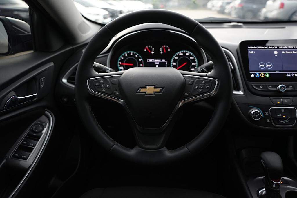 Thumbnail: 2025 Chevrolet Malibu - 9