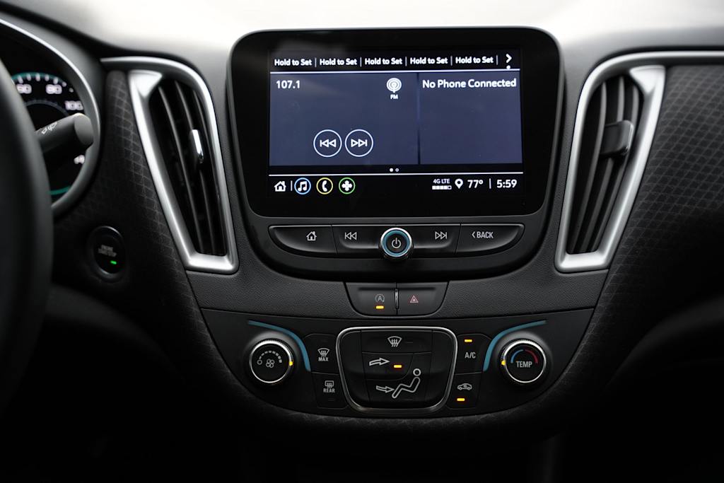 Thumbnail: 2025 Chevrolet Malibu - 15