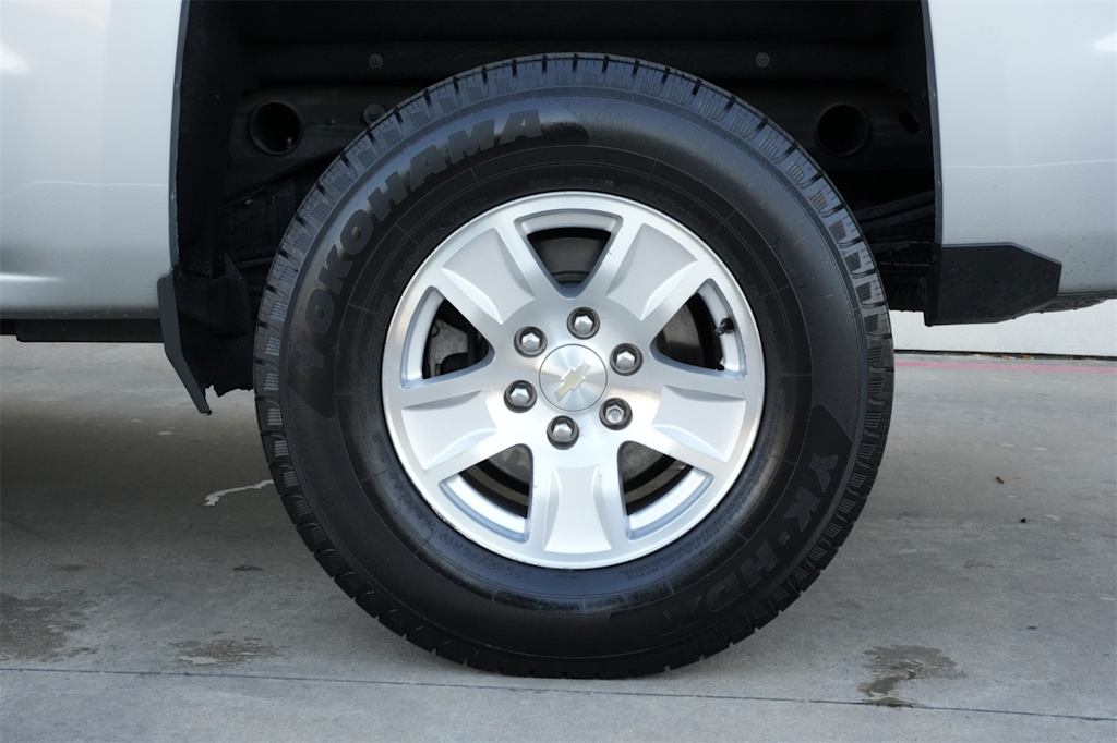 Thumbnail: 2018 Chevrolet Silverado 1500 - 8