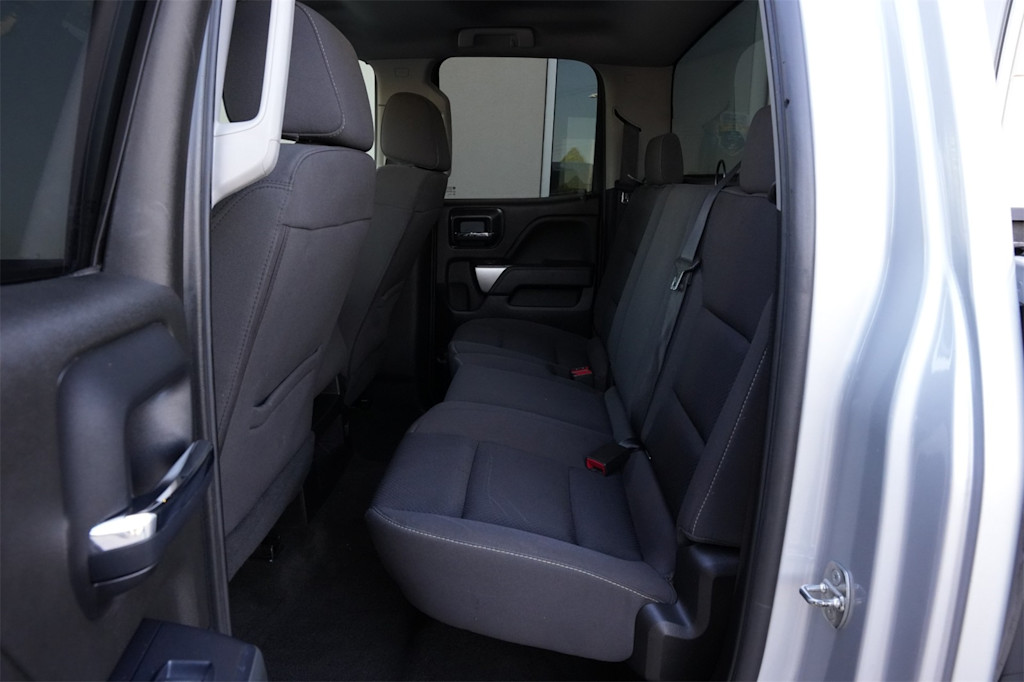 Thumbnail: 2018 Chevrolet Silverado 1500 - 13