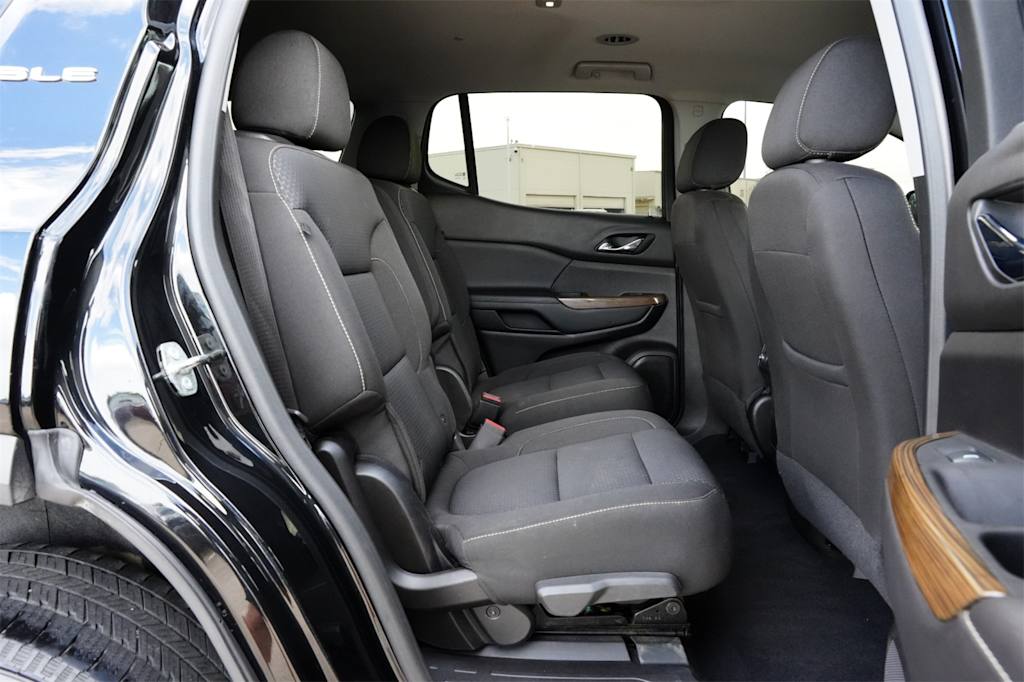 Thumbnail: 2023 GMC Acadia - 28