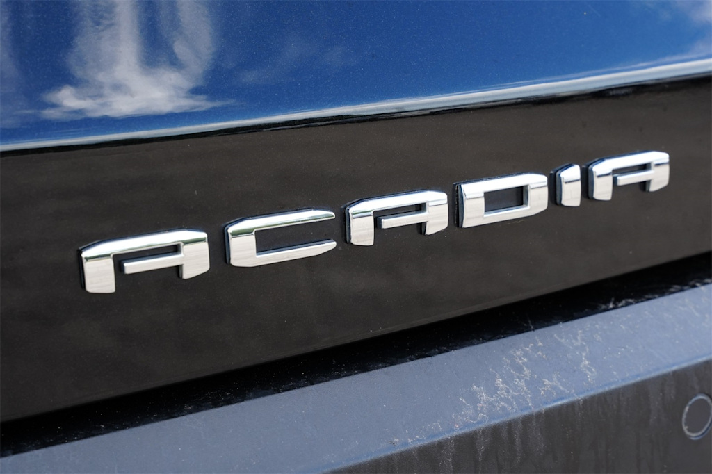 Thumbnail: 2023 GMC Acadia - 6