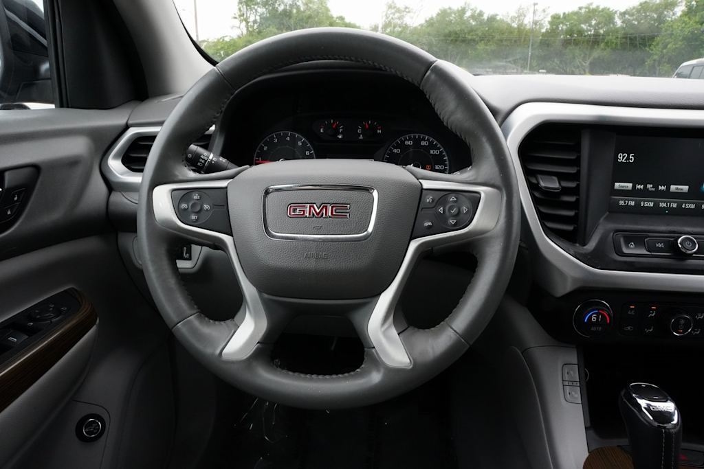 2017 GMC Acadia SLE 14